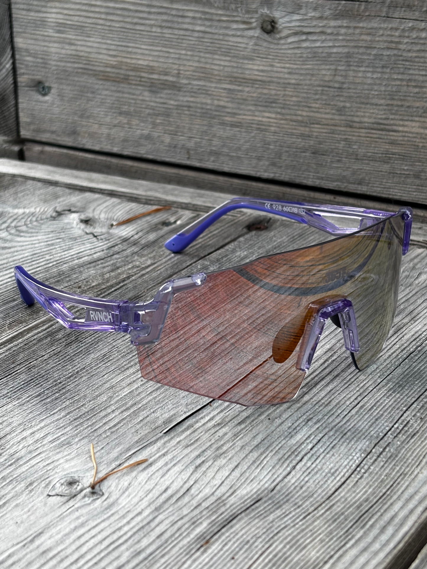 365pow-RVNCH Photochromic sunglasses / Purple